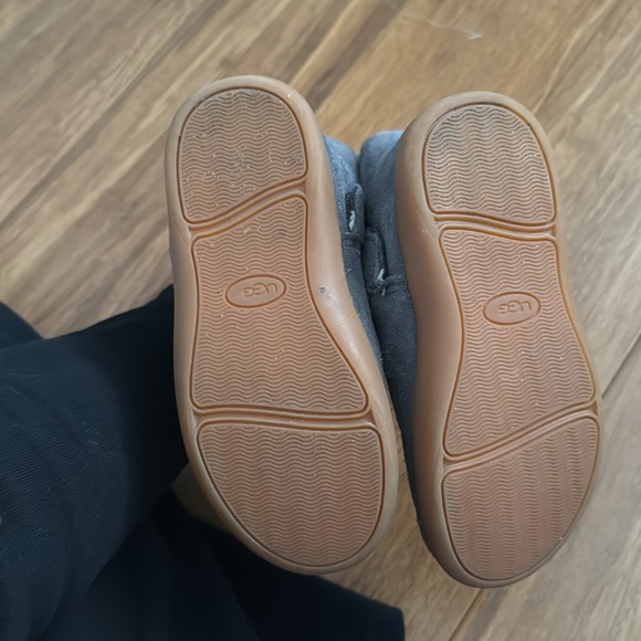 Toddles uggs size 10 - Picture 3 of 6